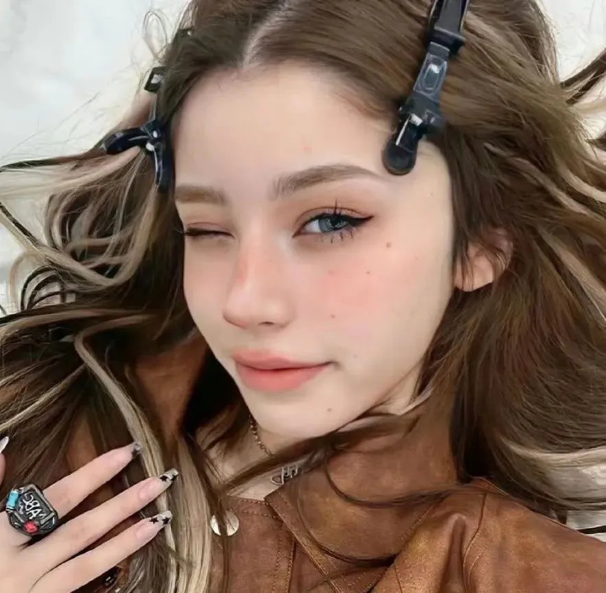 派对女郎